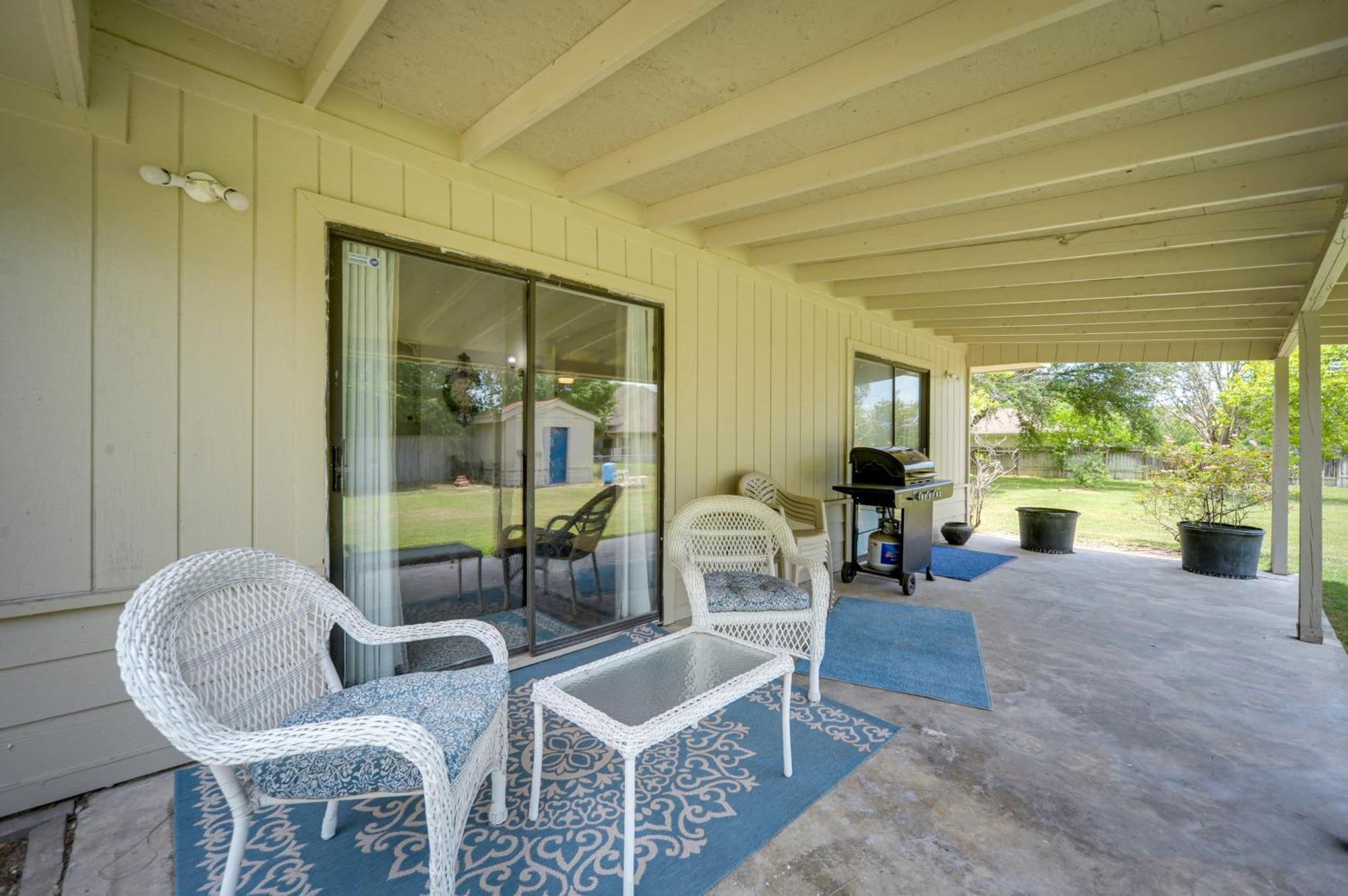 Mcqueeney Vacation Rental About 10 Mi To New Braunfels Extérieur photo